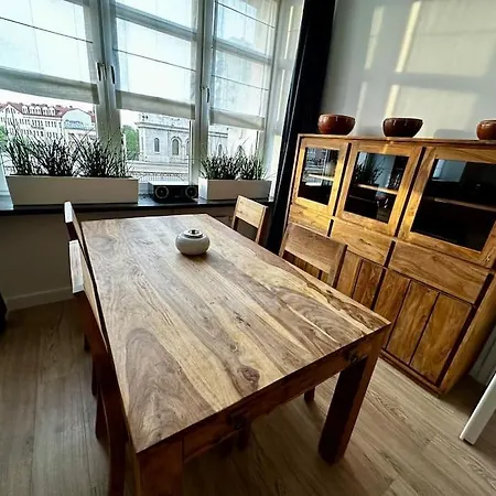 Center Apartment
